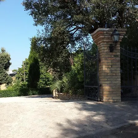 Agriturismo Col Morino Bed & Breakfast *